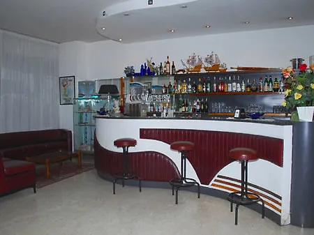 Szálloda Golden 3*